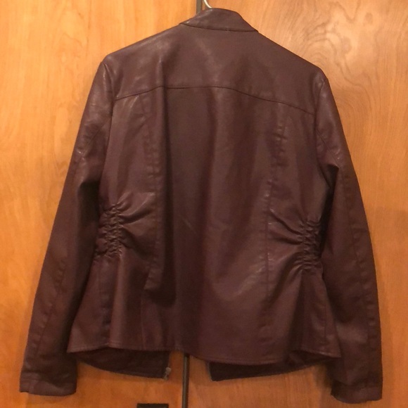 Jacket - Picture 3 of 3
